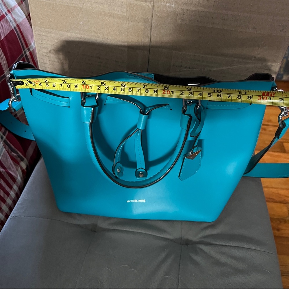 Michael Kors - Picture 5 of 8